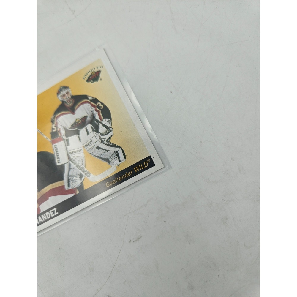 2002-03 Upper Deck Vintage Manny Fernandez #T29 Minnesota Wild Goalie NHL Card - Picture 6 of 6